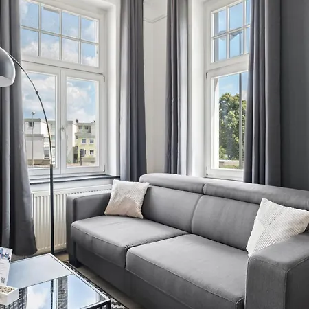 Charysma - Juwel In Anthrazit, Elegant, Stilvoll, Parkplatz *