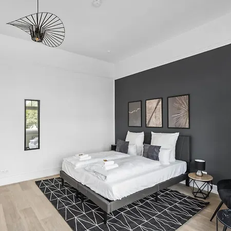 Charysma - Juwel In Anthrazit, Elegant, Stilvoll, Parkplatz Apartment