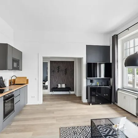 Charysma - Juwel In Anthrazit, Elegant, Stilvoll, Parkplatz Appartamento *
